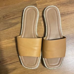 Universal Threads espadrille sandal